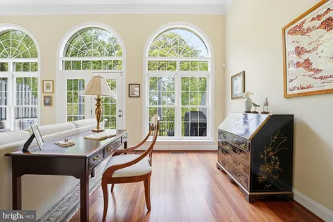 $1,699,000 | 1553 22nd Street North, Arlington, VA 22209