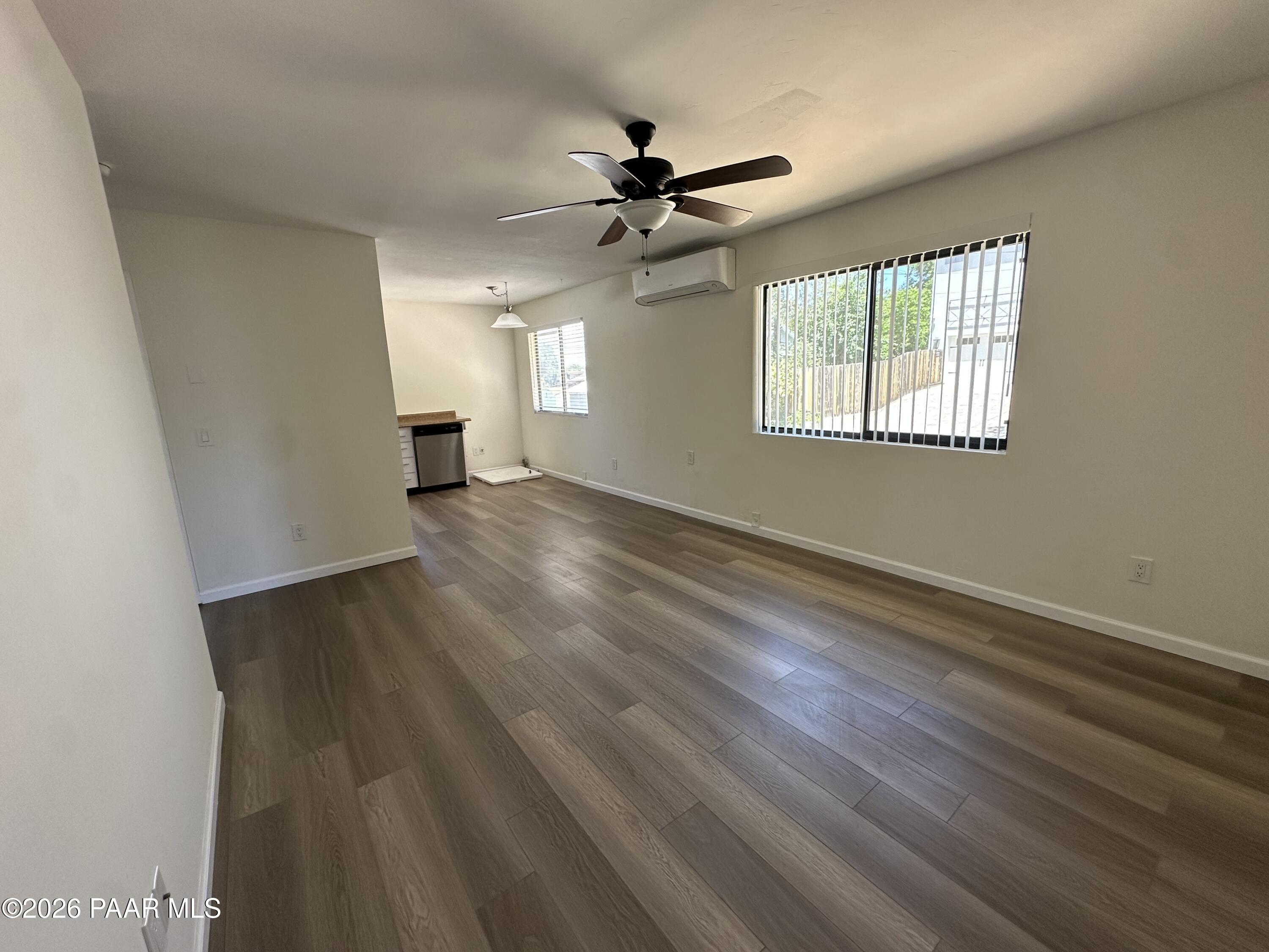 609 East Goodwin Street Prescott, AZ 86303 - Photo 22 of 40 Unit A Living