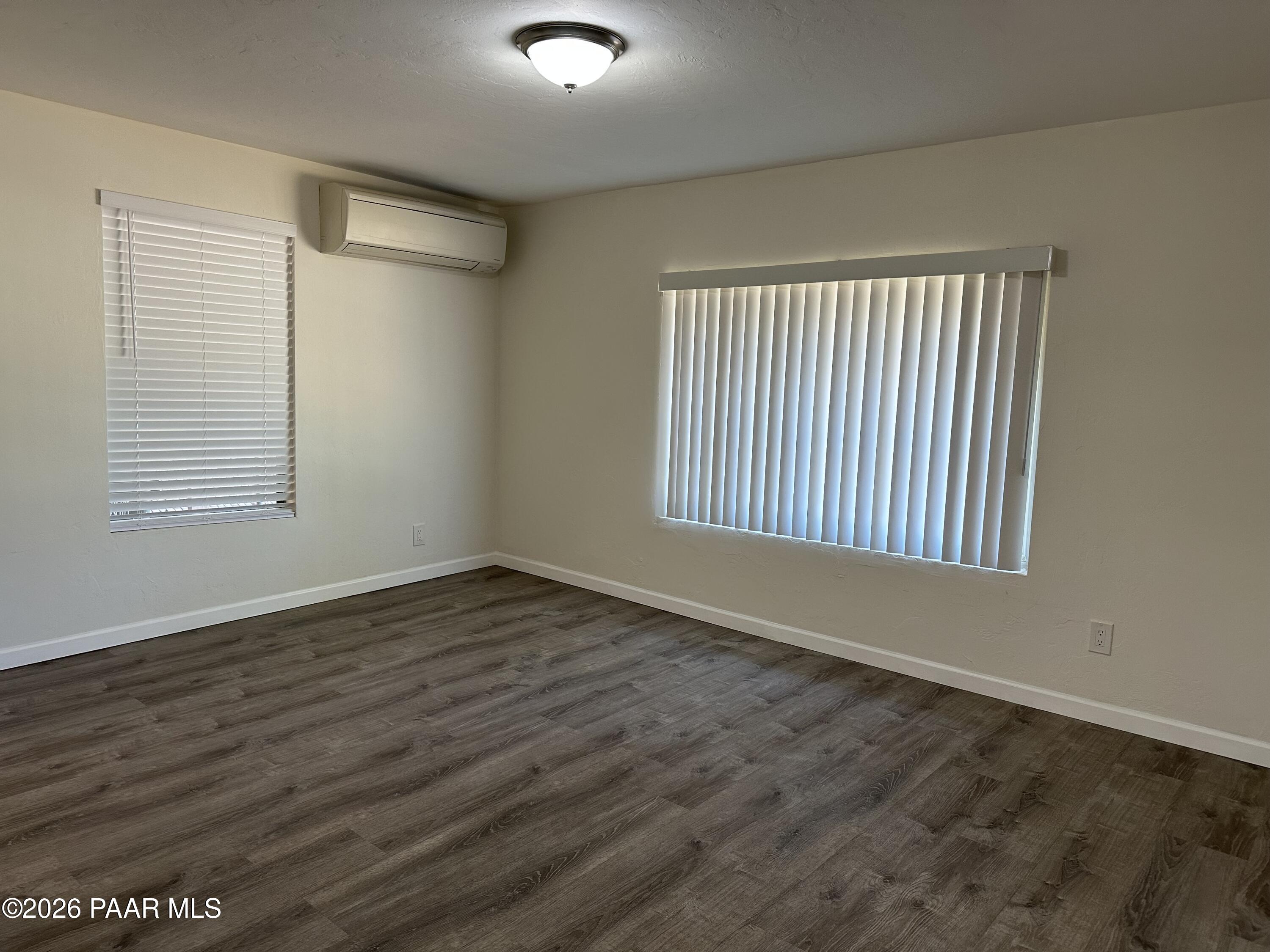 609 East Goodwin Street Prescott, AZ 86303 - Photo 5 of 40 Main House Living Room View 1