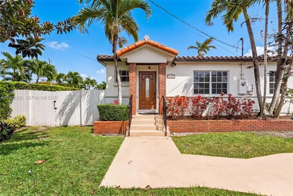 $4,250 | 9000 Southwest 40th Terrace, Miami, FL 33165