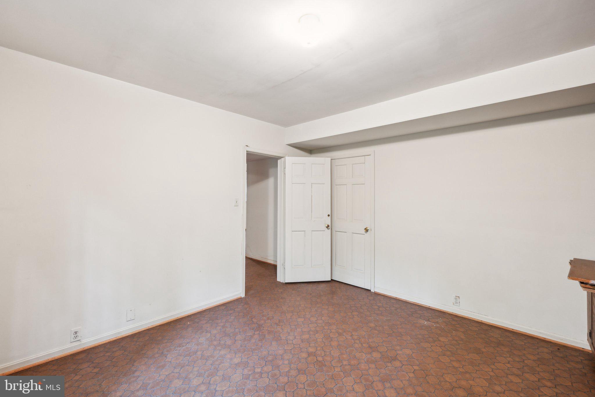 7604 Hackamore Drive Potomac, MD 20854 - Photo 36 of 56 a view of an empty room