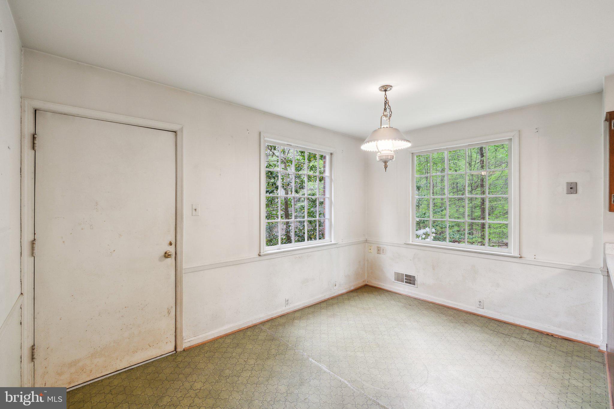 7604 Hackamore Drive Potomac, MD 20854 - Photo 49 of 56 Access to 2 car garage from kitchen