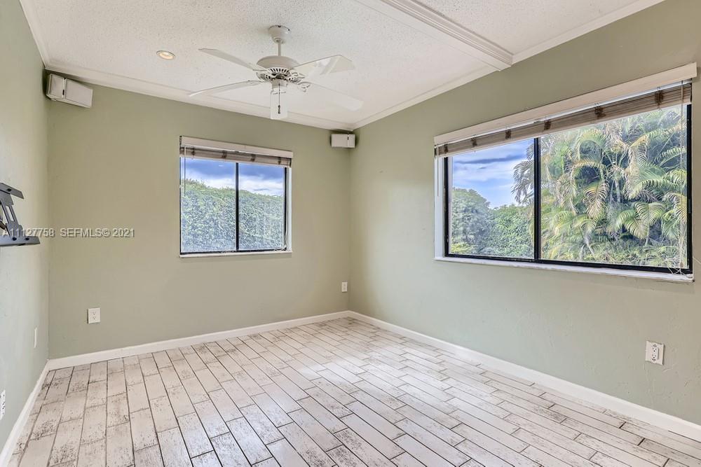 22663 Southwest 8th Court, Unit 22663 Boca Raton, FL 33433 - Photo 13 of 33 Gallery Image 13
