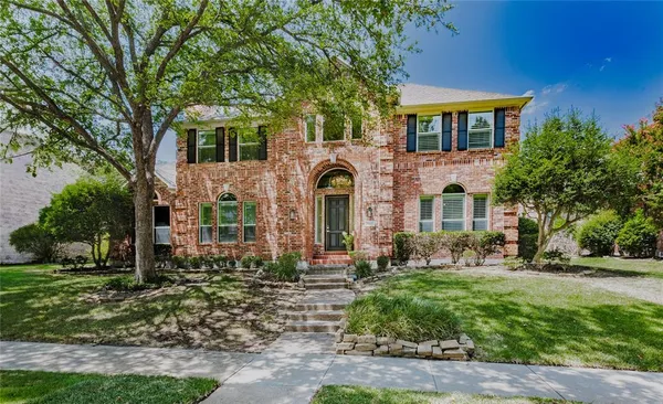 $829,900 | 7611 Sweetgum Drive, Irving, TX 75063