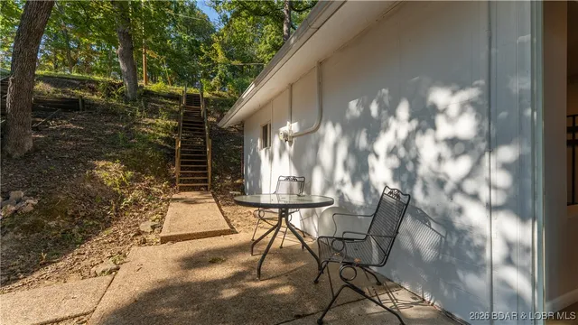 $245,000 | 31029 Jasper Drive, Rocky Mount, MO 65072