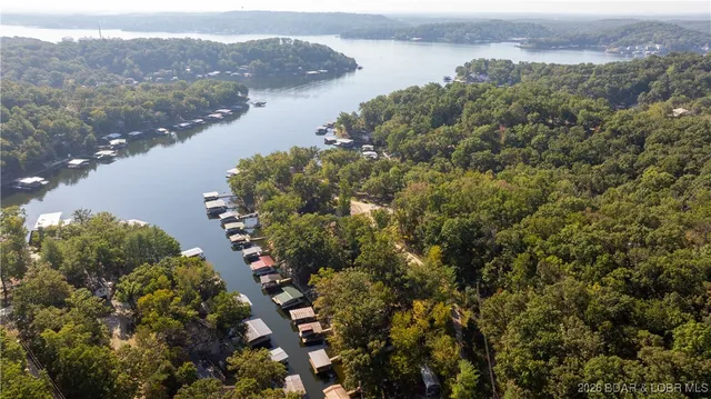 $245,000 | 31029 Jasper Drive, Rocky Mount, MO 65072