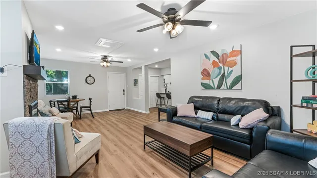 $245,000 | 31029 Jasper Drive, Rocky Mount, MO 65072