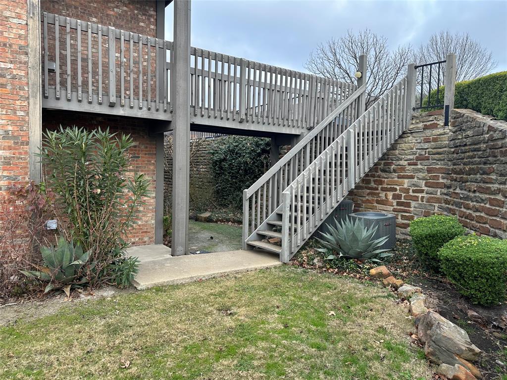 927 Signal Ridge Place Rockwall, TX 75032 - Photo 1 of 16 Gallery Image 1
