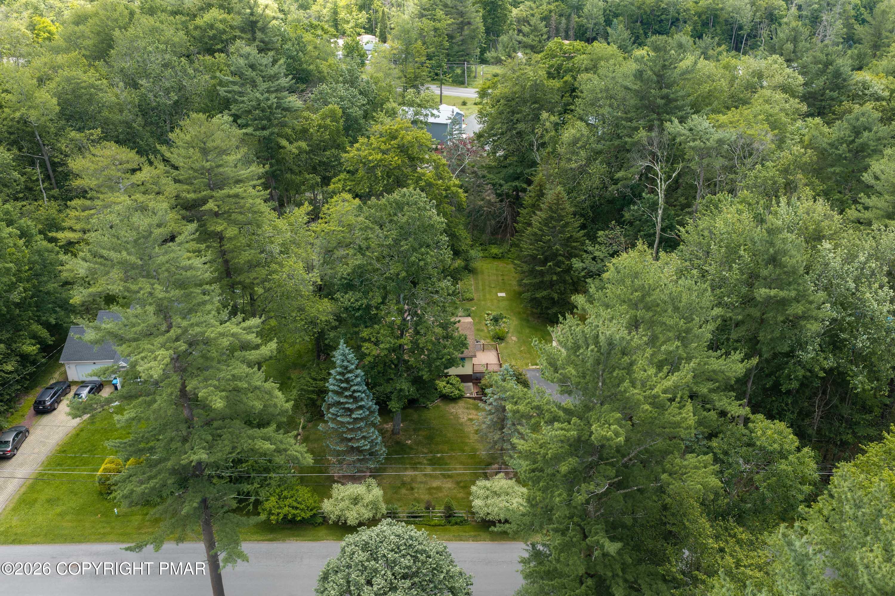 5226 Beechwood Road Pocono Lake, PA 18347 - Photo 41 of 65 5226 Beechwood-10