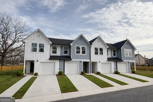 $239,900 | 11600 East Lovejoy Road, Hampton, GA 30228