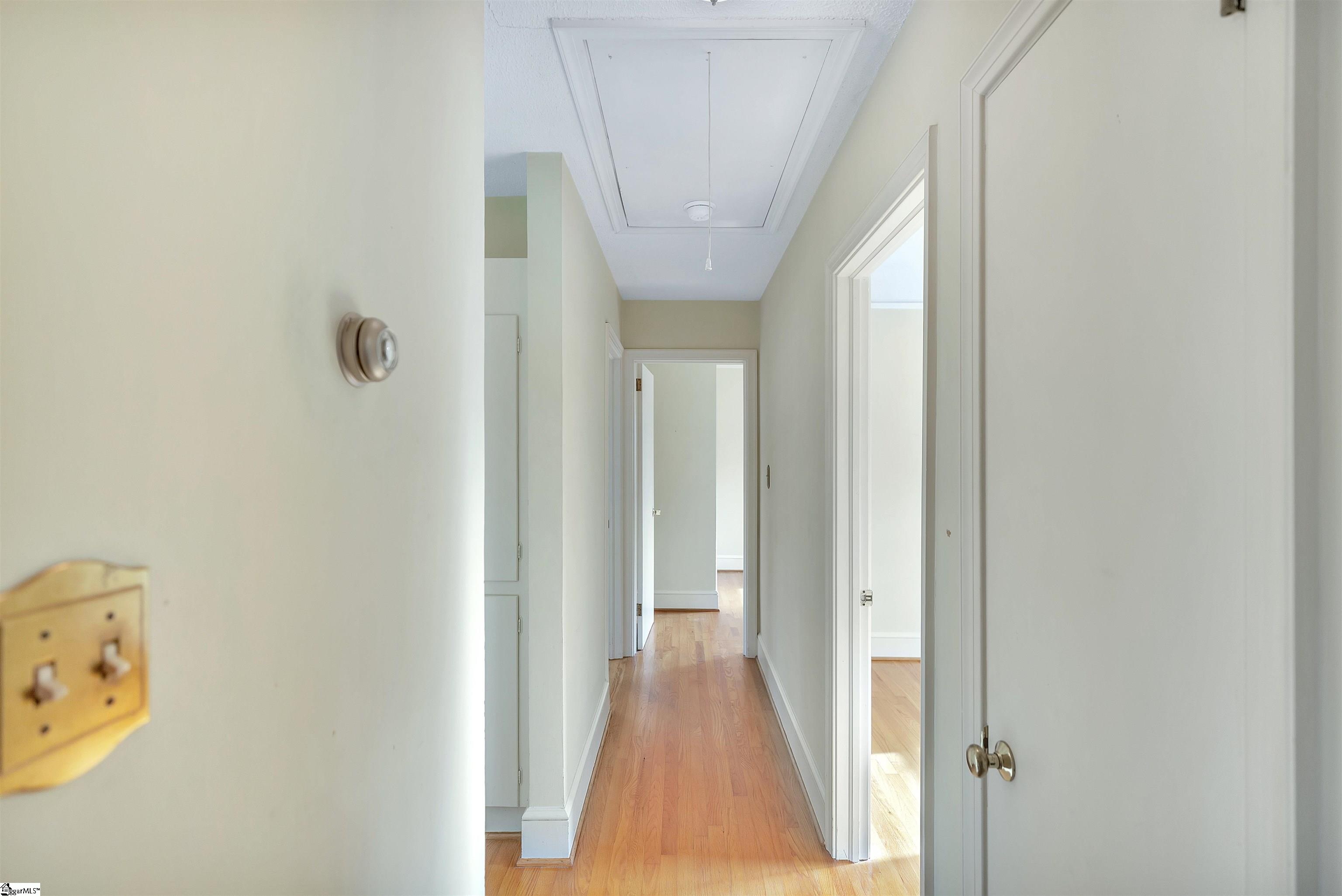 2156 Gentry Memorial Highway Pickens, SC 29671 - Photo 19 of 38