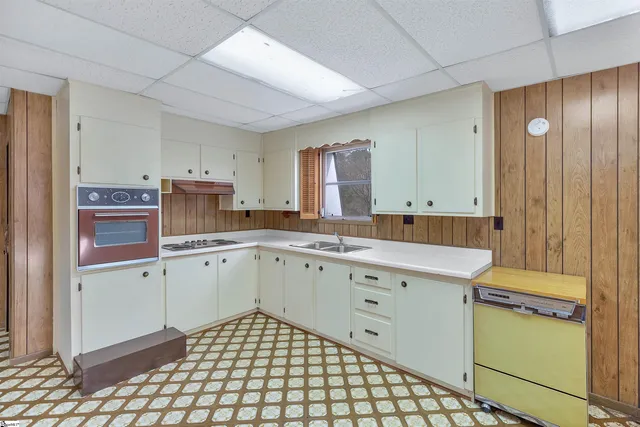 $250,000 | 2156 Gentry Memorial Highway, Pickens, SC 29671