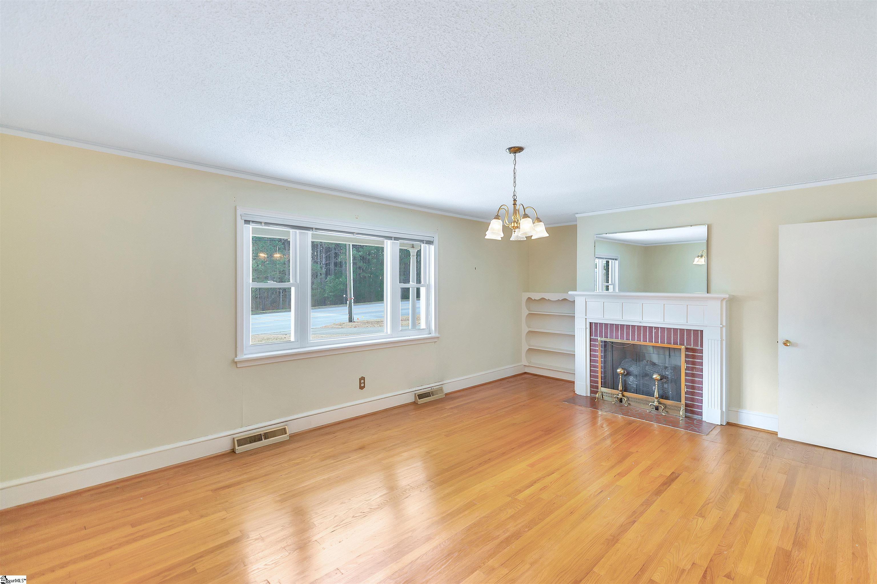 2156 Gentry Memorial Highway Pickens, SC 29671 - Photo 7 of 38