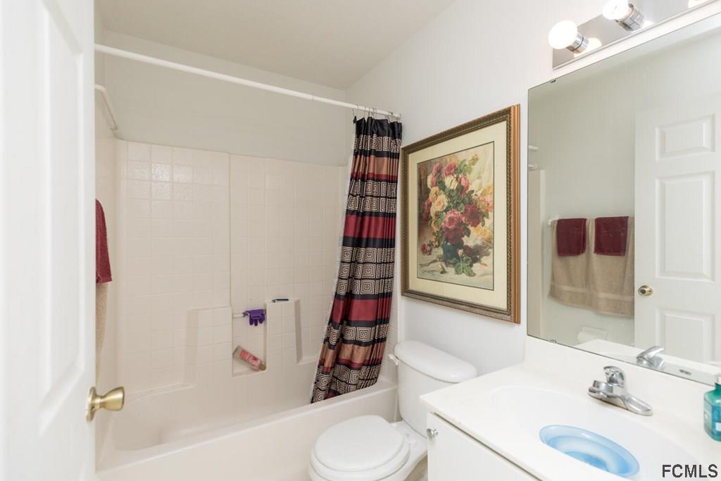 23 Freneau Lane Palm Coast, FL 32137 - Photo 35 of 44 Second Bathroom