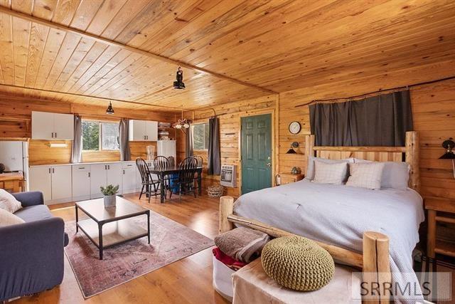 53 Squaw Creek Road Bancroft, ID 83217 - Photo 10 of 52