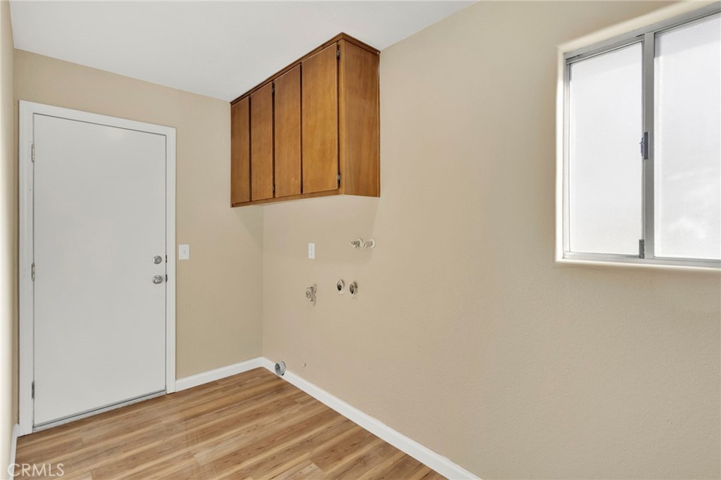 24726 Cahuilla Road Apple Valley, CA 92307 - Photo 17 of 41