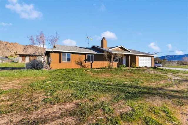 $399,000 | 24726 Cahuilla Road, Apple Valley, CA 92307