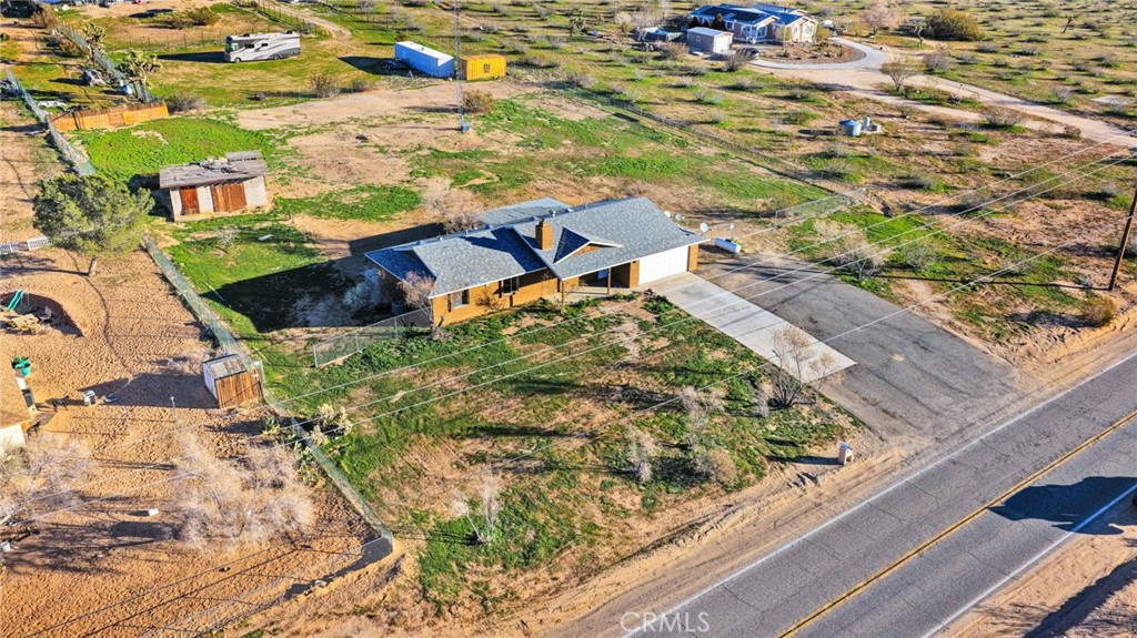 24726 Cahuilla Road Apple Valley, CA 92307 - Photo 33 of 41
