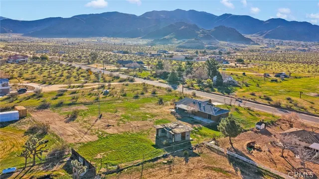 $399,000 | 24726 Cahuilla Road, Apple Valley, CA 92307