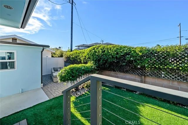$1,700,000 | 29 11th Street, Cayucos, CA 93430