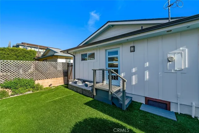 $1,700,000 | 29 11th Street, Cayucos, CA 93430