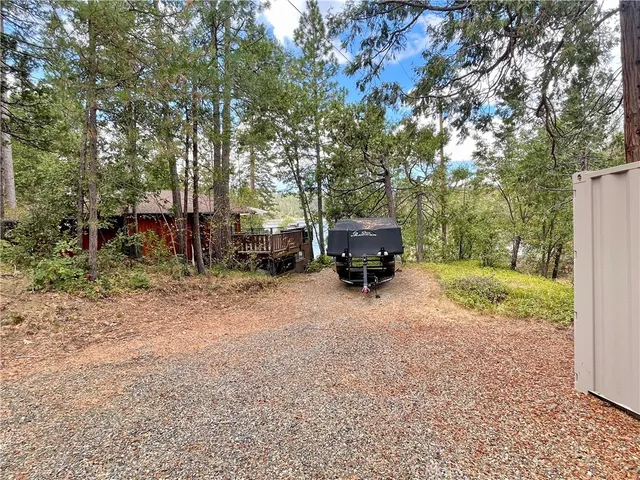 $1,550,000 | 53637-53637 Road 432, Bass Lake, CA 93604