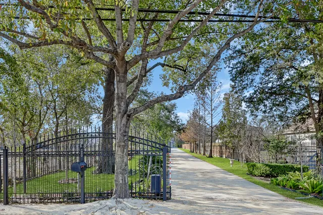 $1,800 | 1959 Knoll Street, Houston, TX 77080