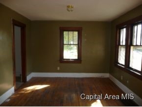 1015 West Marietta Street Decatur, IL 62522 - Photo 2 of 7