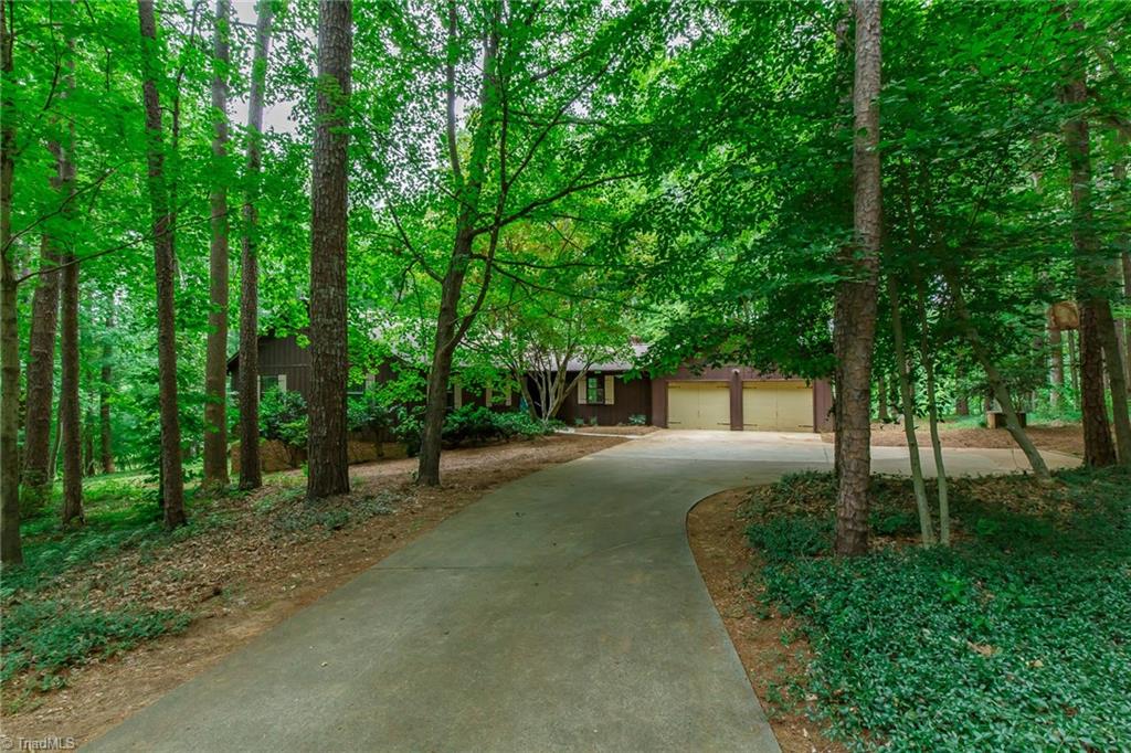 3648 Harris Road Burlington, NC 27215 - Photo 1 of 24 Gallery Image 1