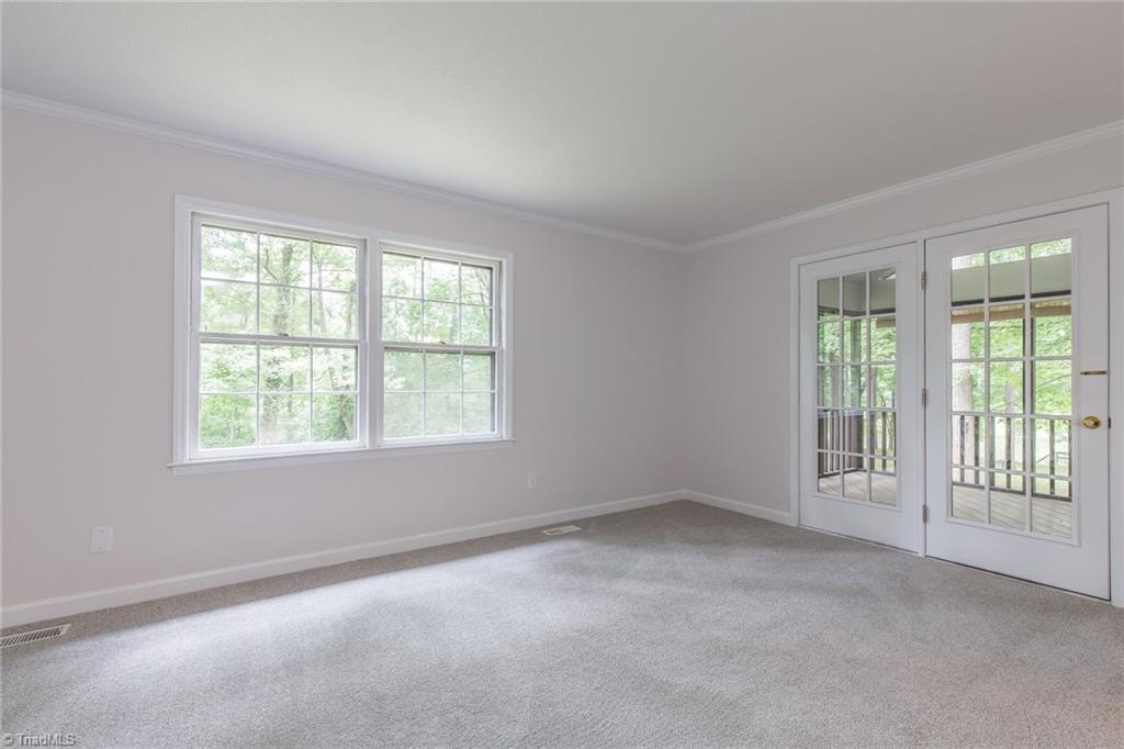 3648 Harris Road Burlington, NC 27215 - Photo 8 of 24 Gallery Image 8