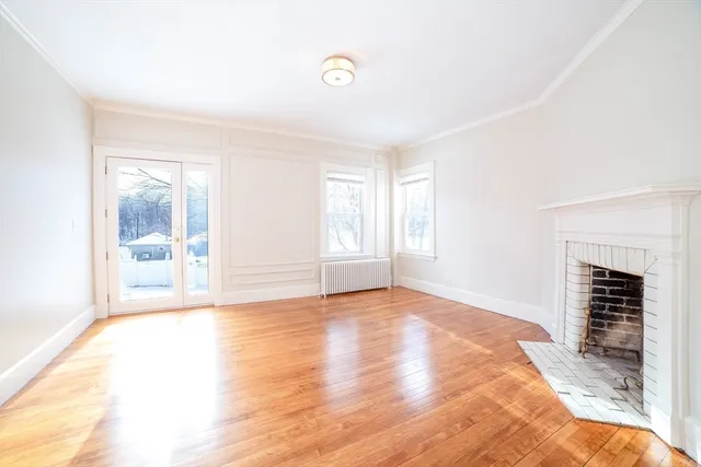 $499,000 | 11 Holden Street, Worcester, MA 01605