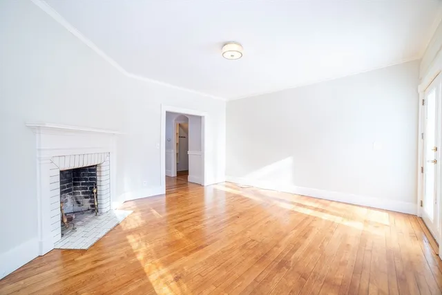 $499,000 | 11 Holden Street, Worcester, MA 01605