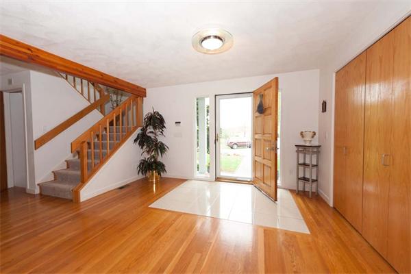 20 Thoreau Road Canton, MA 02021 - Photo 4 of 30 Gallery Image 4