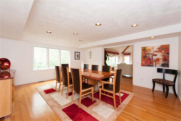 20 Thoreau Road Canton, MA 02021 - Photo 6 of 30 Gallery Image 6