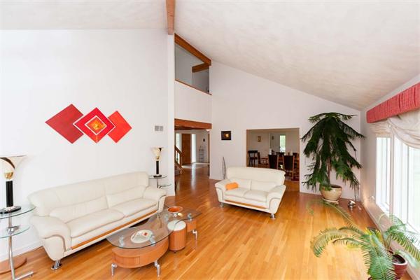 20 Thoreau Road Canton, MA 02021 - Photo 7 of 30 Gallery Image 7