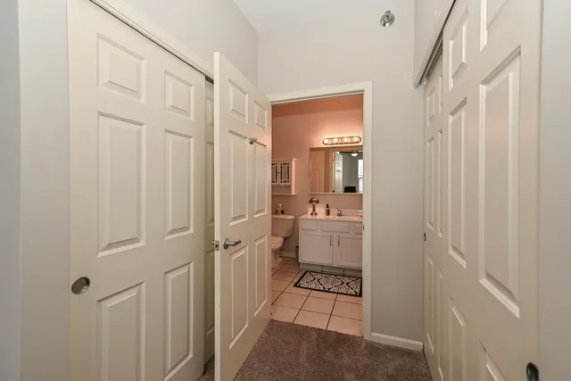 $235,500 | 6995 South Riverwood Boulevard, Unit 210, Franklin, WI 53132