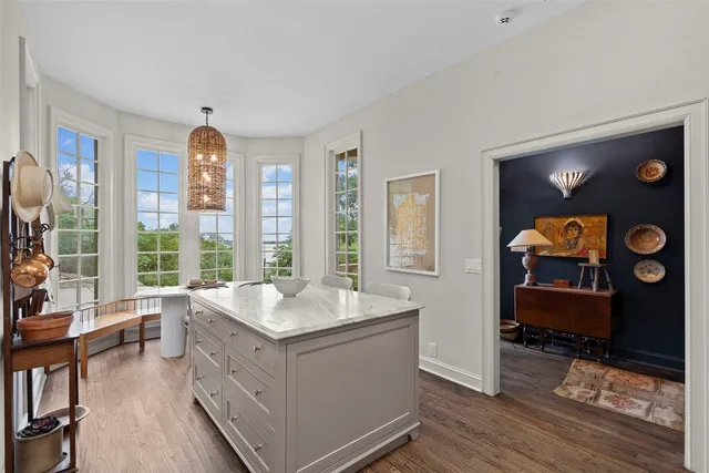 $1,749,000 | 6203 Ledge Mountain Drive, Austin, TX 78731