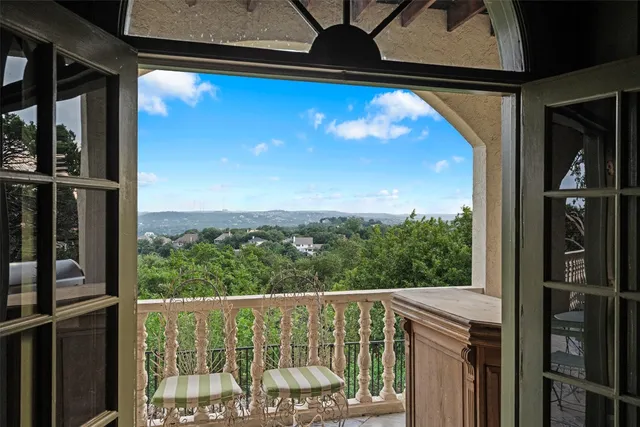 $1,749,000 | 6203 Ledge Mountain Drive, Austin, TX 78731