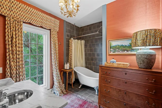 $1,749,000 | 6203 Ledge Mountain Drive, Austin, TX 78731