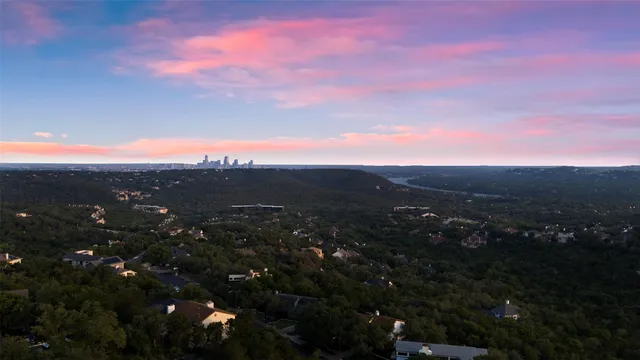 $1,749,000 | 6203 Ledge Mountain Drive, Austin, TX 78731