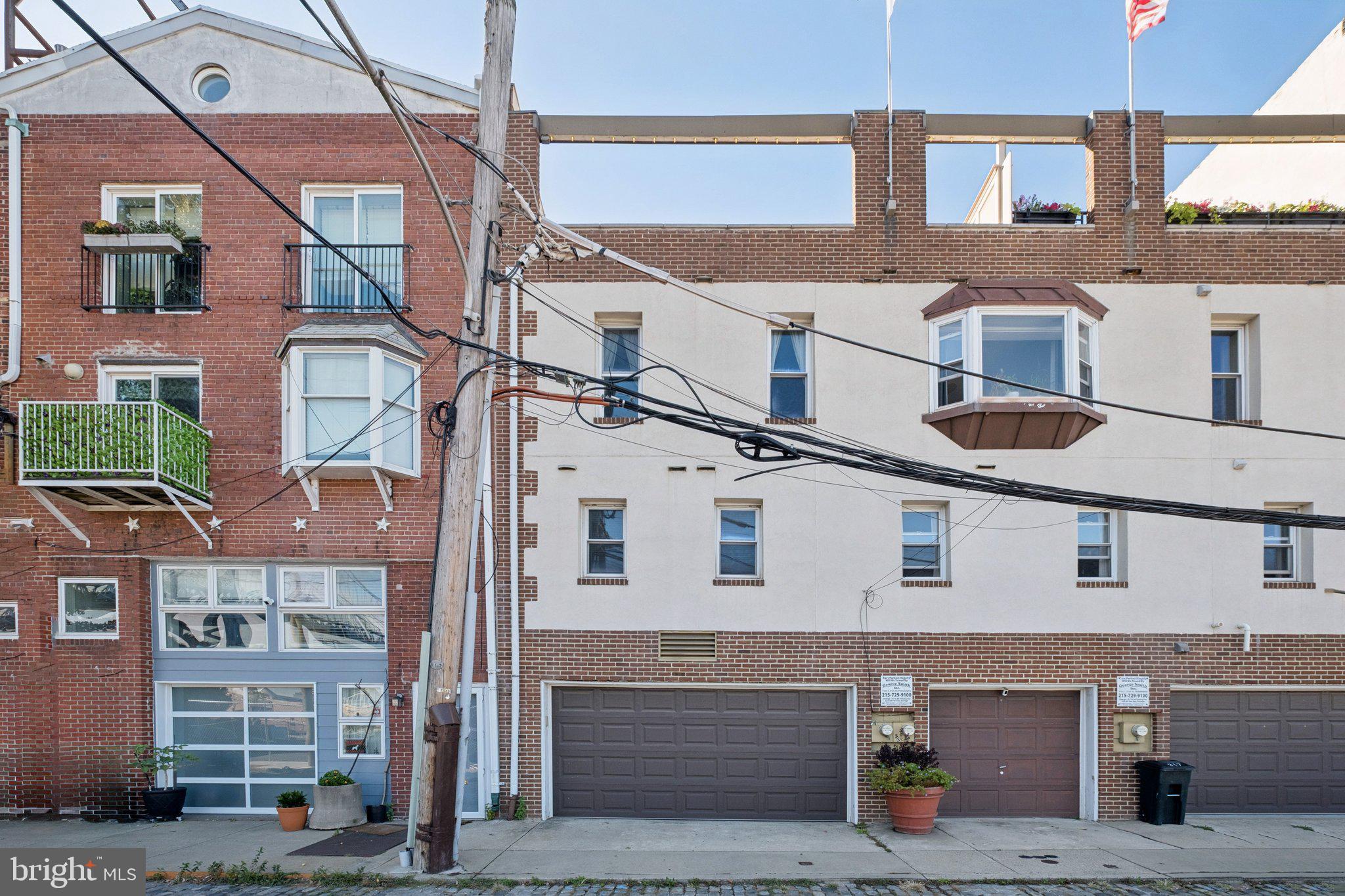 a tall building with a outdoor space