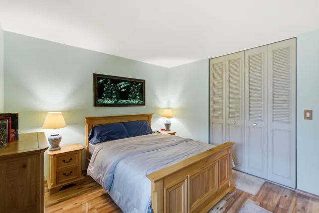 $379,900 | 1688 President Street, Glendale Heights, IL 60139