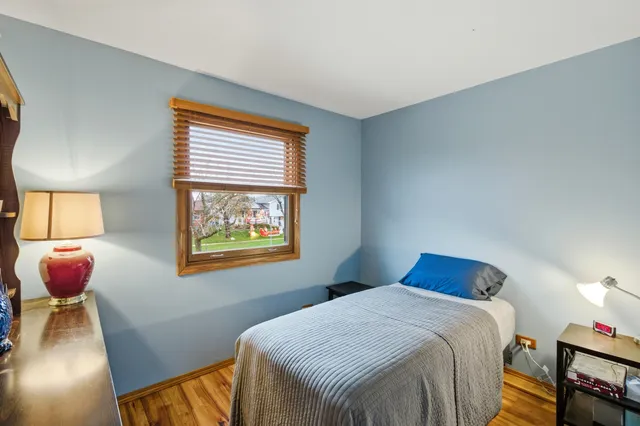 $379,900 | 1688 President Street, Glendale Heights, IL 60139