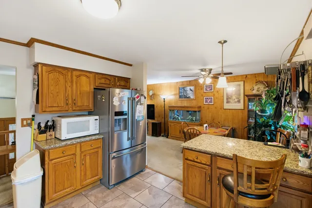 $379,900 | 1688 President Street, Glendale Heights, IL 60139