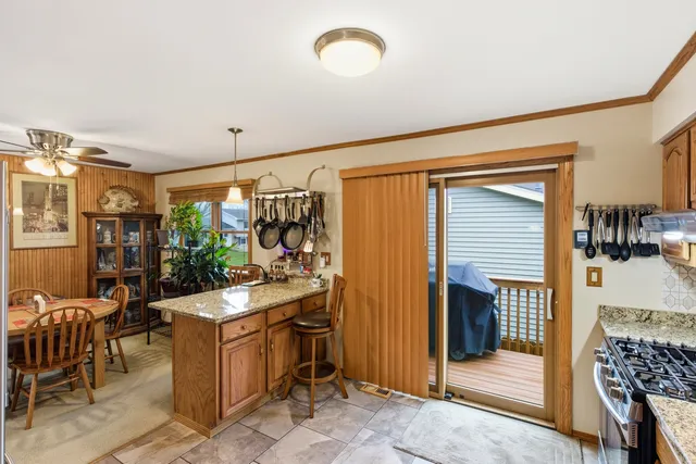 $379,900 | 1688 President Street, Glendale Heights, IL 60139