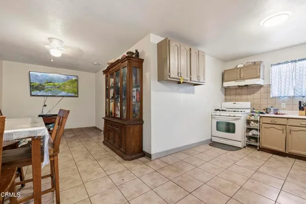$865,000 | 7032 San Vincente Street, Paramount, CA 90723