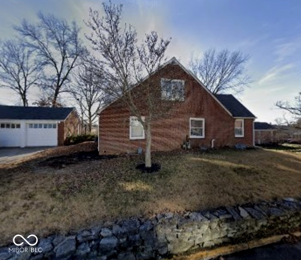 604 Walnut Street Anderson, IN 46012 - Photo 2 of 13 Gallery Image 2