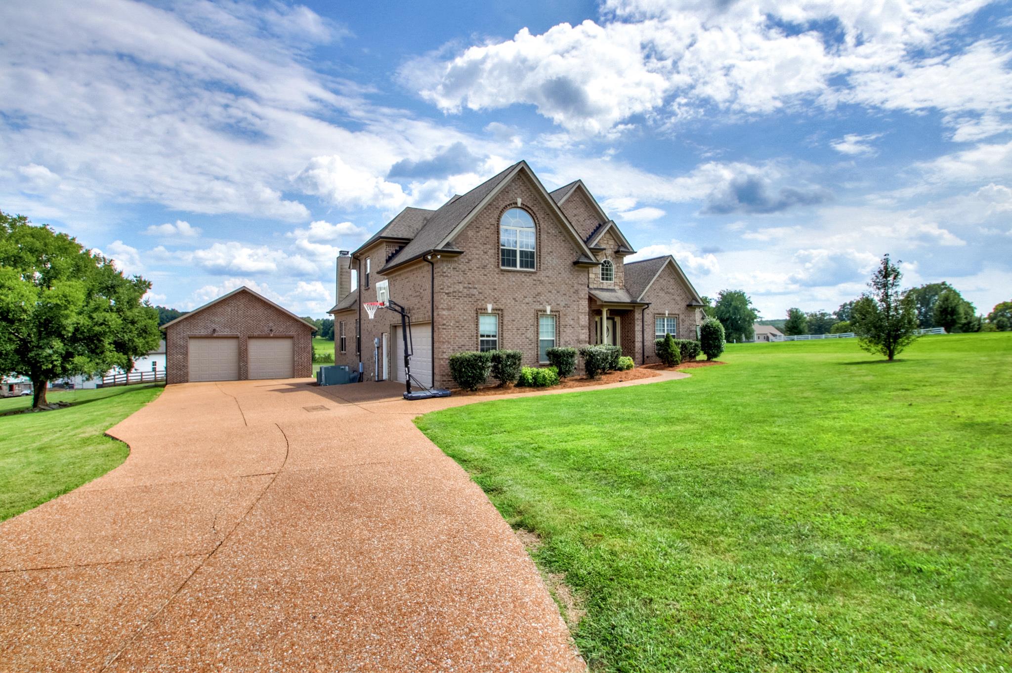 2318 Holloway Road Lebanon, TN 37090 - Photo 1 of 30 Gallery Image 1