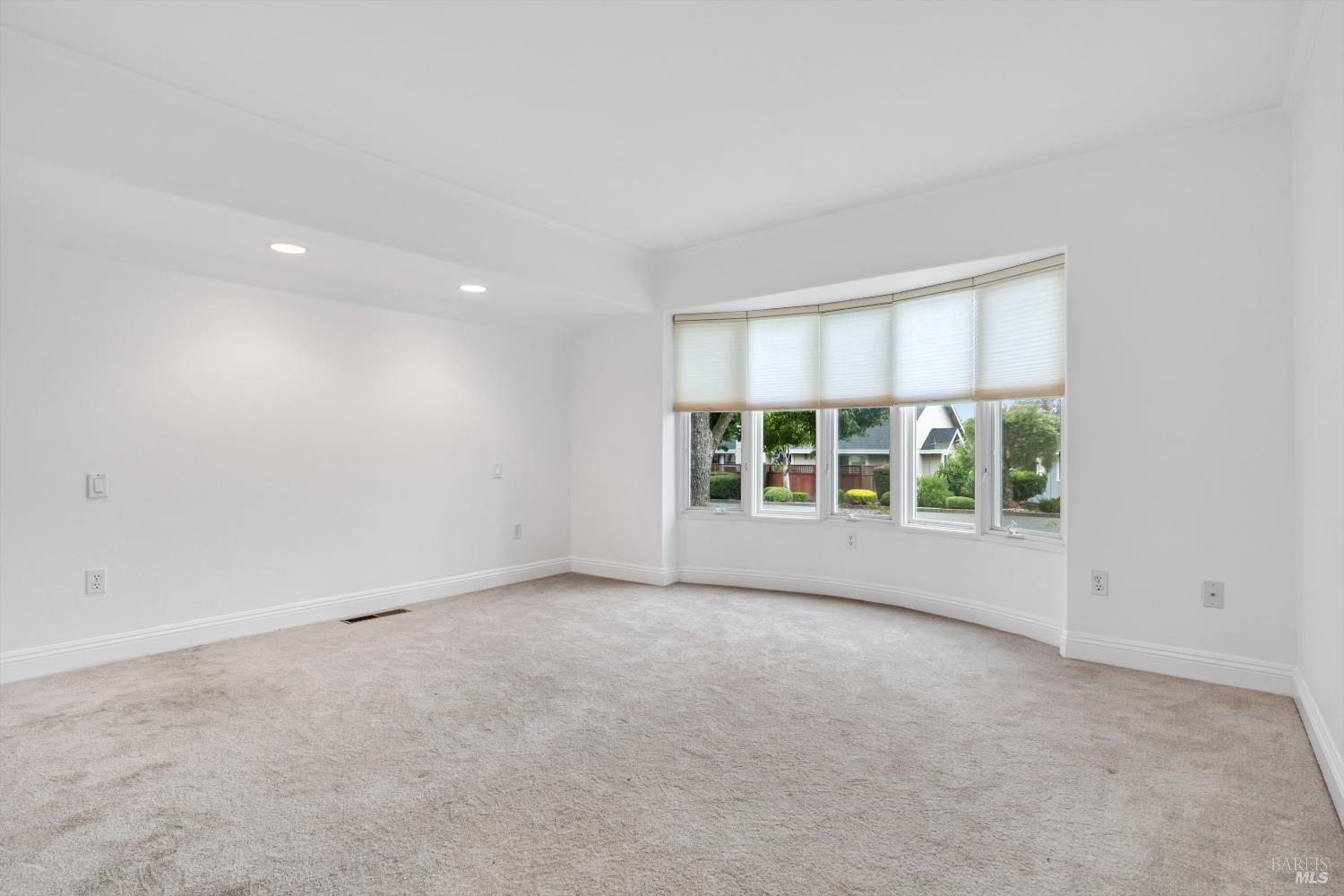 326 Singing Brook Circle Santa Rosa, CA 95409 - Photo 18 of 38