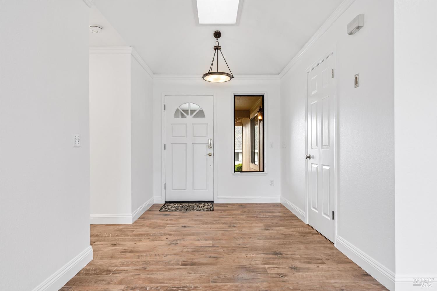 326 Singing Brook Circle Santa Rosa, CA 95409 - Photo 9 of 38